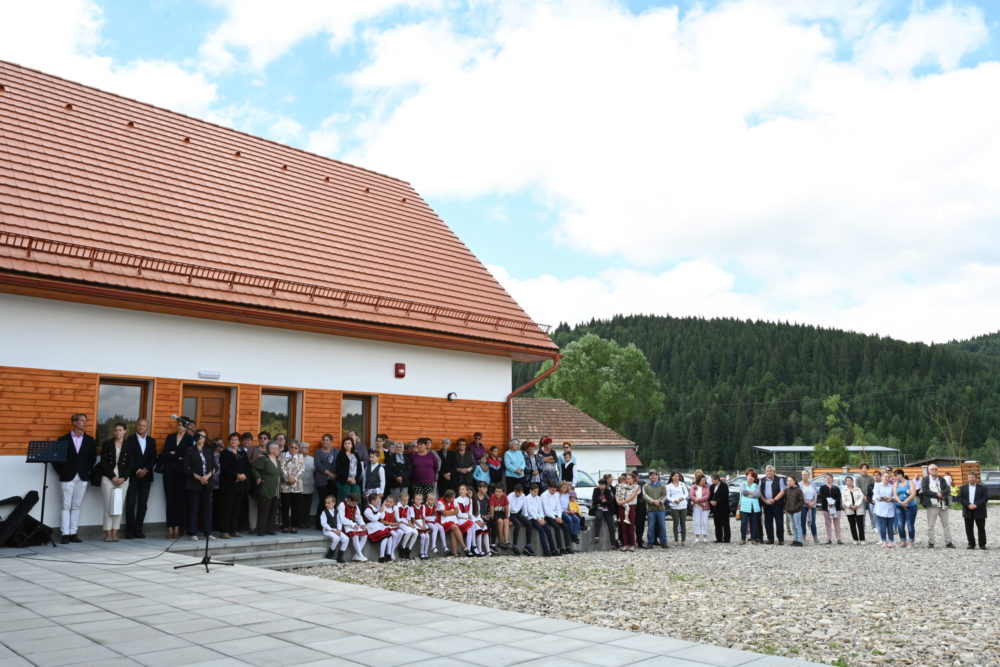 Több mint 600 óvodát újítottak fel a Magyar falu programban