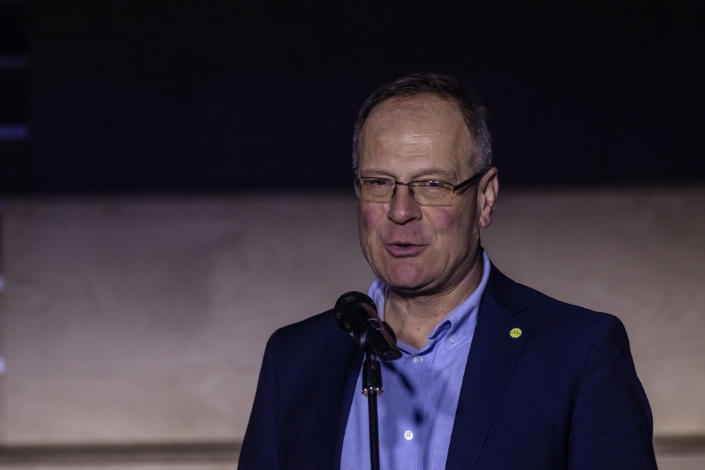 Átadták az egykori ajkai kriptongyár részben felújított épületét