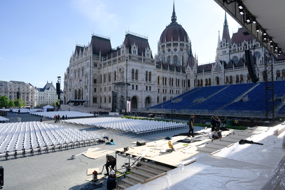 A Kossuth téri szentmise a pápalátogatás legnagyobb eseménye