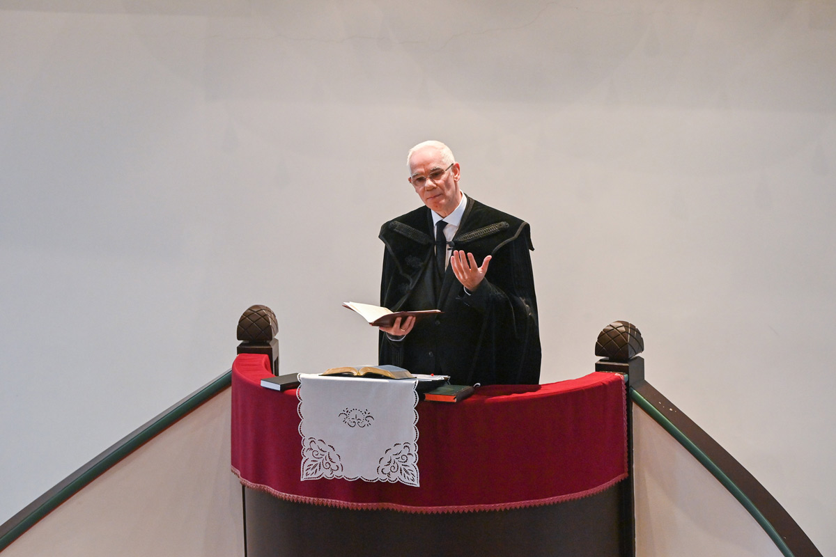 Balog Zoltán: Nem a nagypéntek, hanem a feltámadás az örök