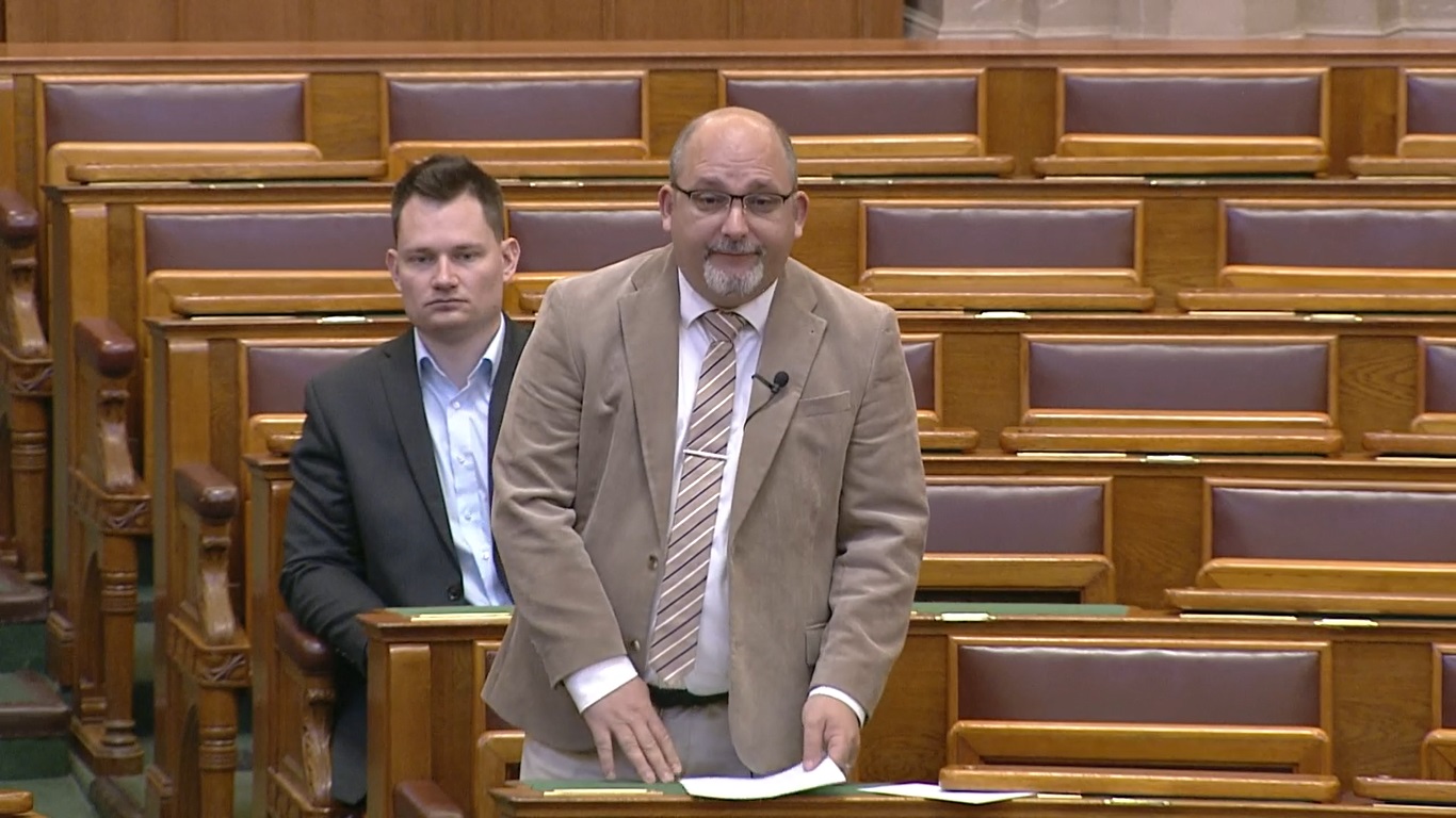 Csárdi Antal: Party-gyilkos vagyok?