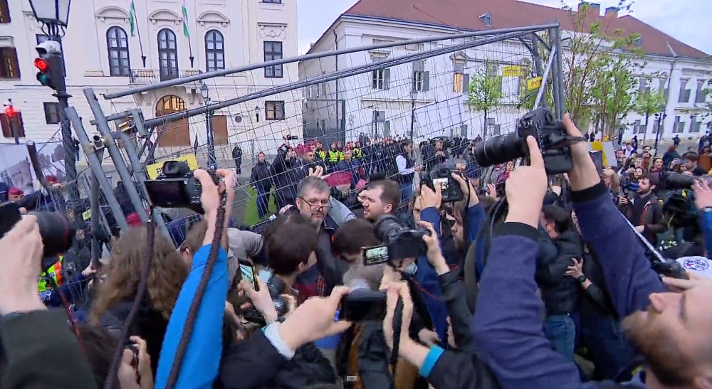 Már az ügyészség nyomoz Hadházyék balhéja miatt