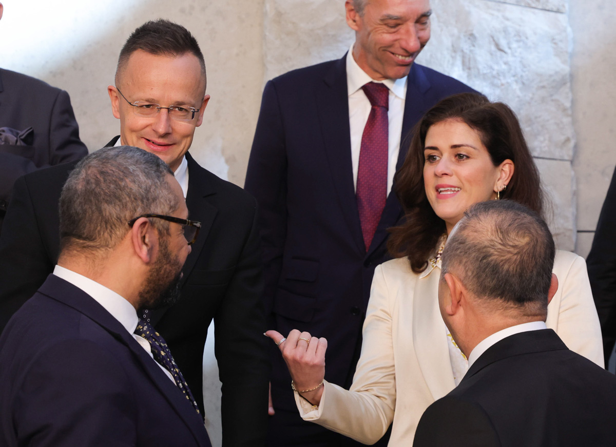 Magyarország nem szeretné, hogy a NATO Kína-ellenes blokká váljon