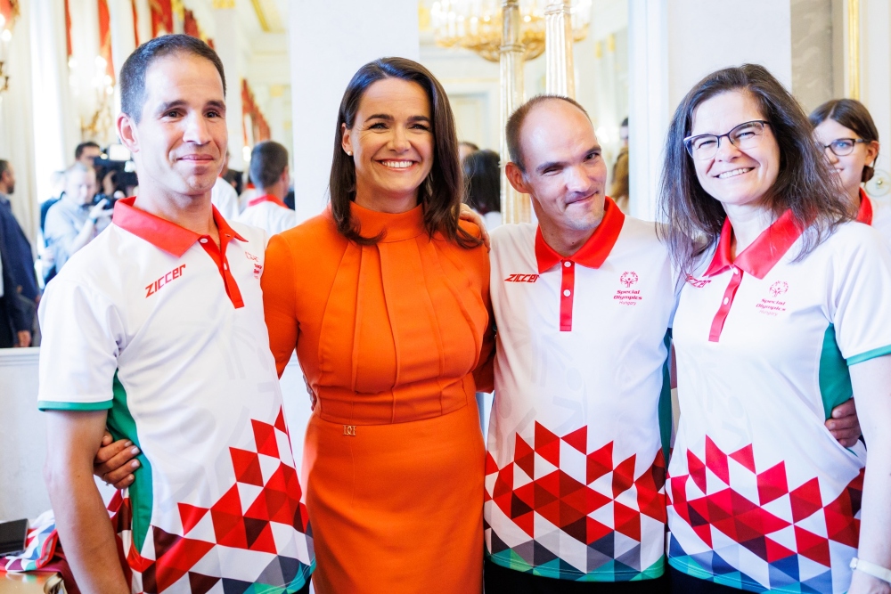A Speciális Olimpiai Játékokra utazó csapatot fogadta a köztársasági elnök