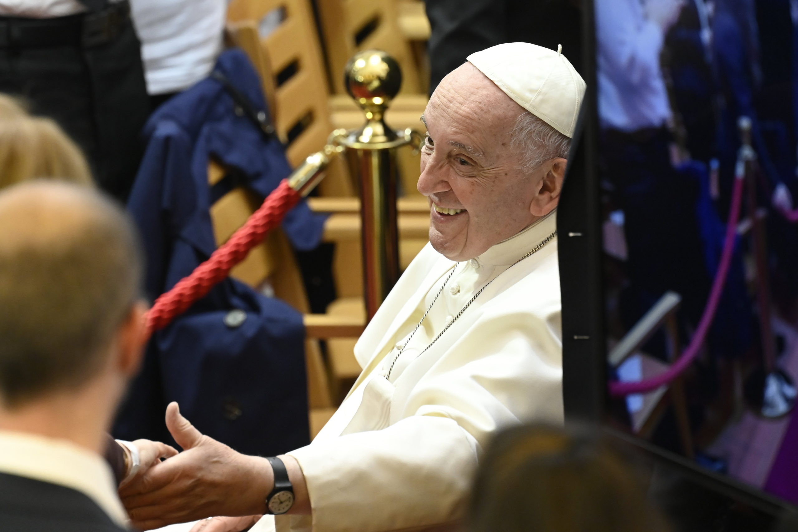 Ferenc pápa beterjesztette a Vatikán új alaptörvényének tervét