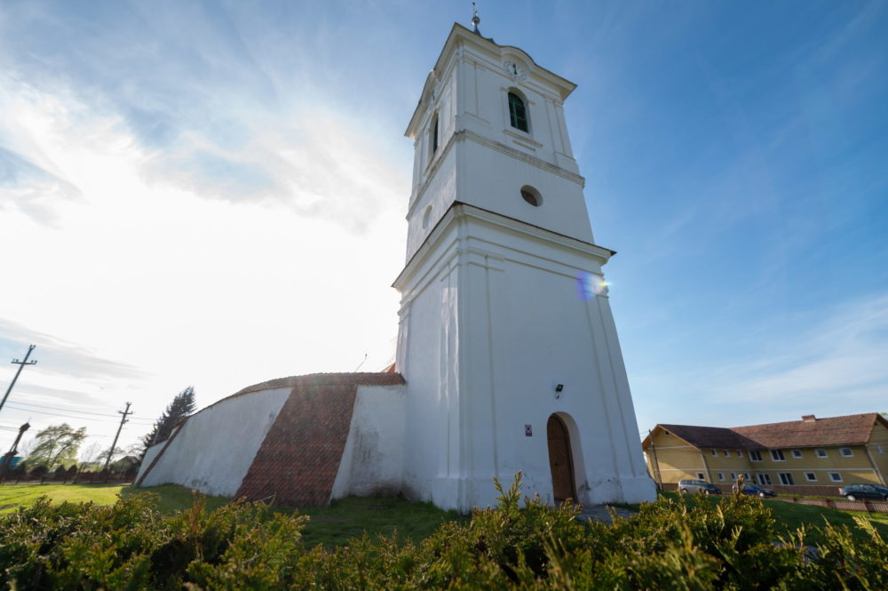 A megújult zabolai református templom