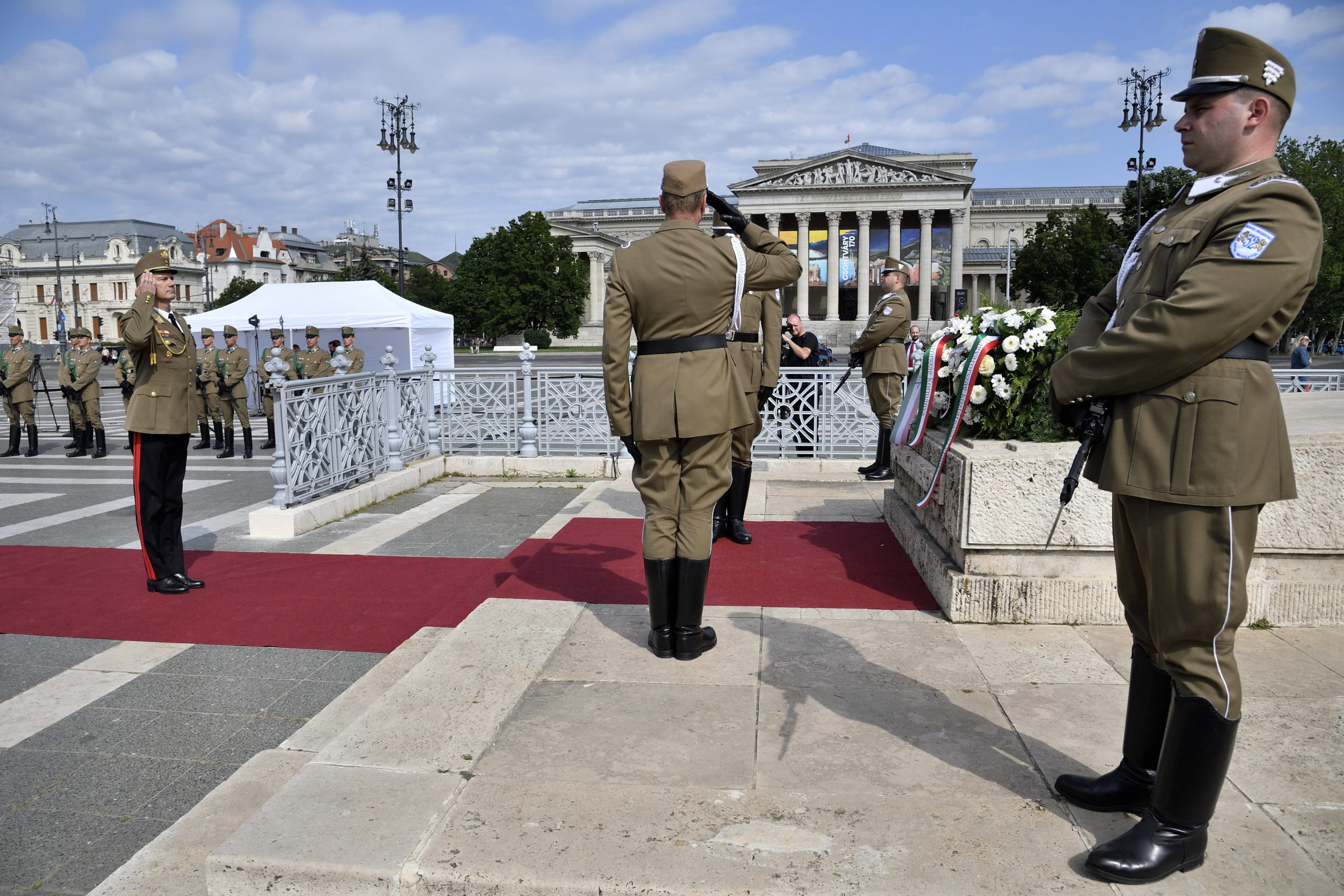 Vargha Tamás: adósai vagyunk hőseinknek