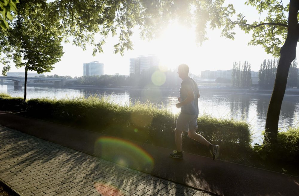Napos idő várható a hétvégén, gomolyfelhőkkel