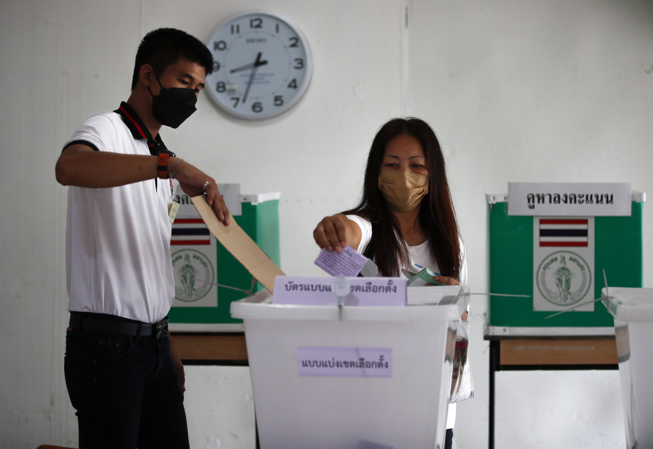 Megkezdődtek a parlamenti választások Thaiföldön