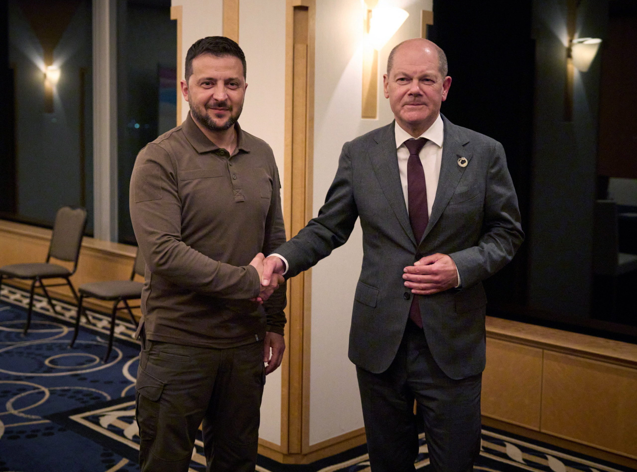 Olaf Scholz: az F-16-os pilótaképzés üzenet Oroszországnak