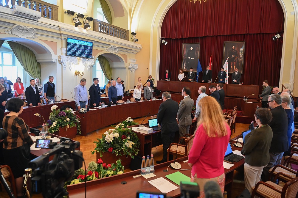 Fidesz: a baloldal ismét bebizonyította, hogy a háború pártján áll