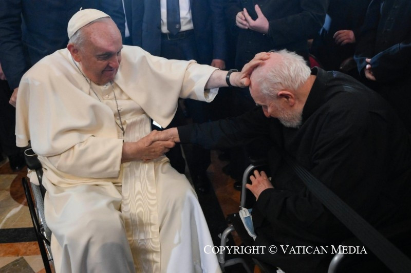 Akit megáldott a Szentatya