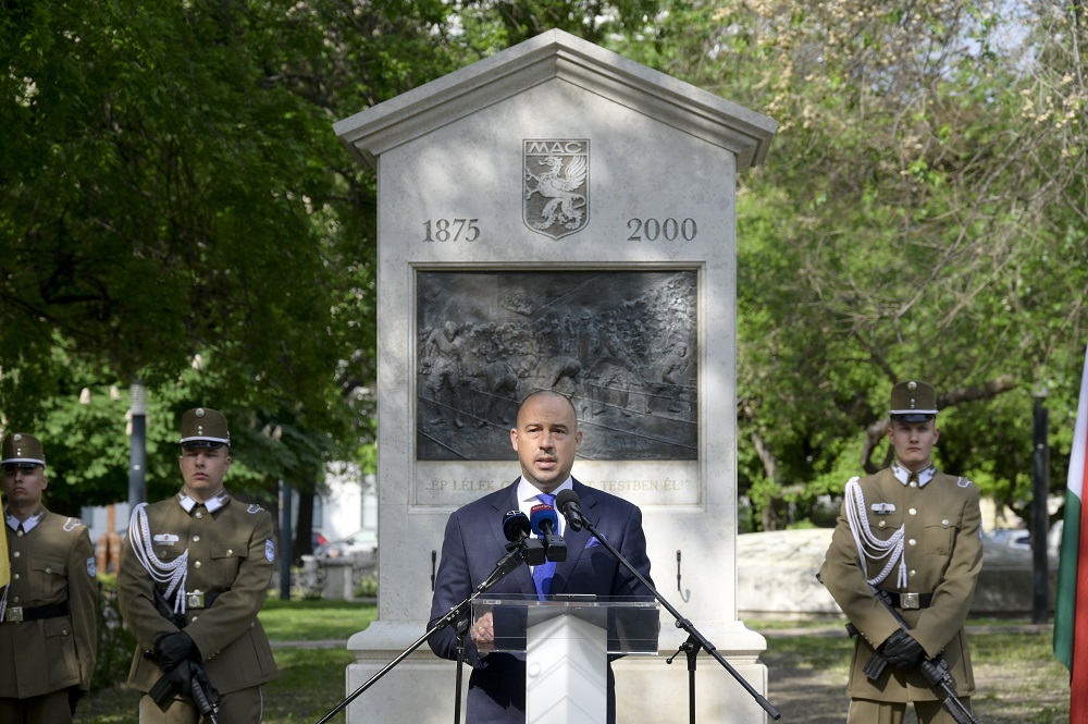 Schmidt Ádám: a sport szeretete százötven év alatt sem változott
