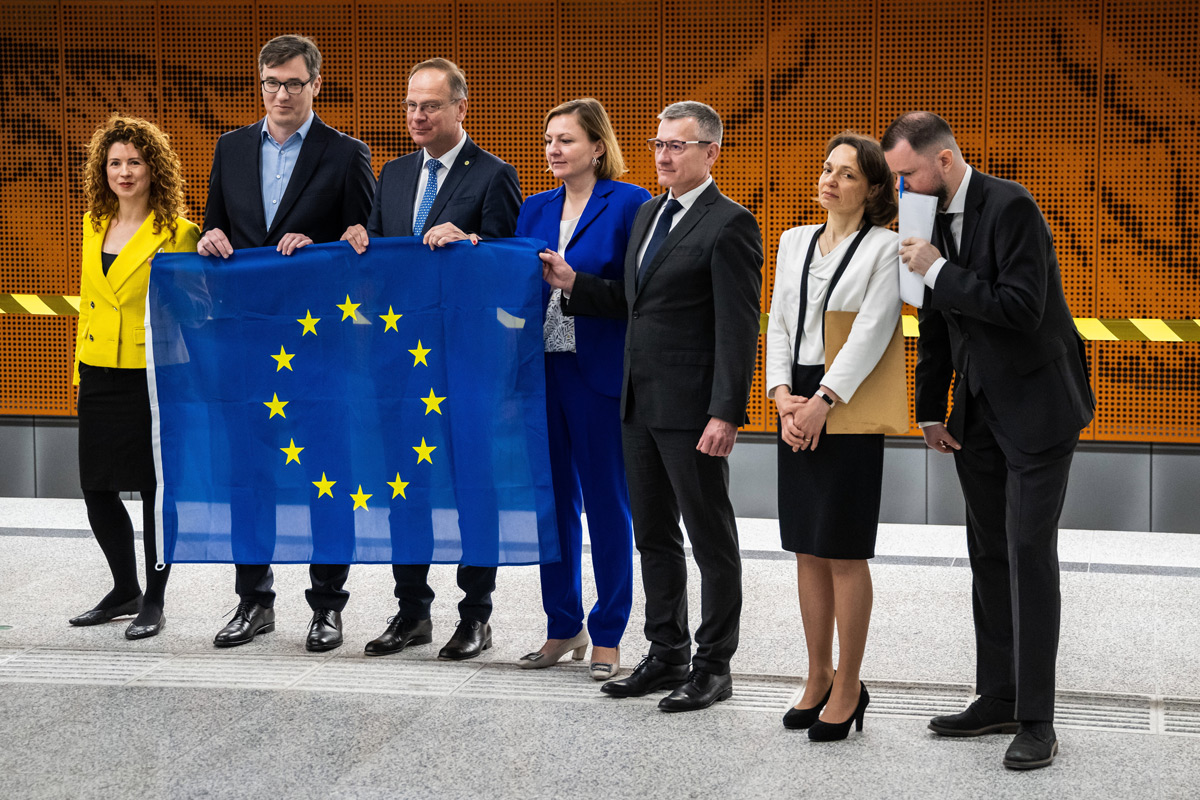 Átadták az M3-as metró maradék két állomását is