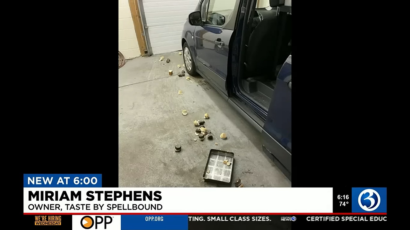 Hatvan muffinnal távozott egy medve egy connecticuti pékségből