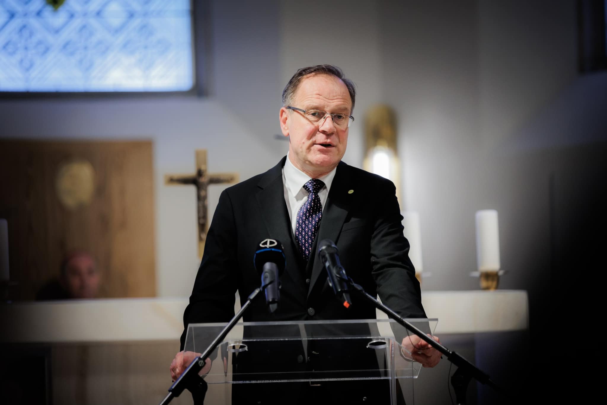 Navracsics Tibor megnyitotta a veszprémi várnegyedet