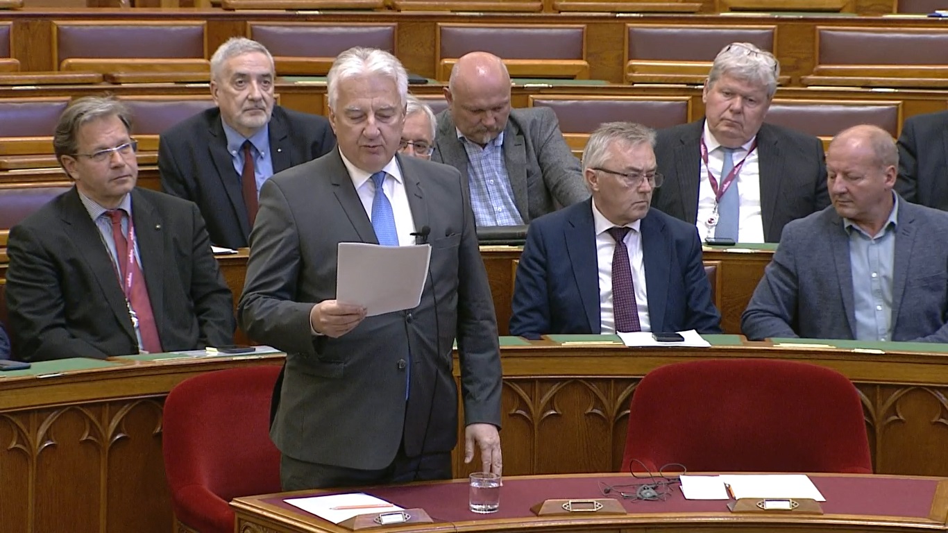 Varga Lászlóra emlékezett az Országgyűlésben Semjén Zsolt