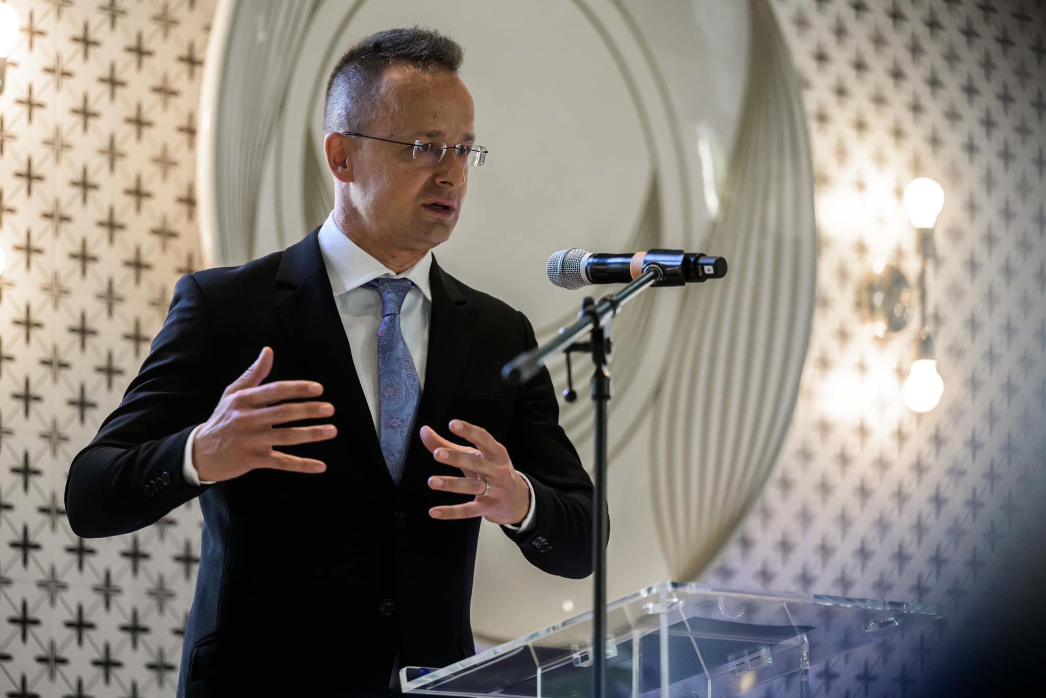 Európa ilyen súlyos kihívásokkal még nem szembesült egyszerre