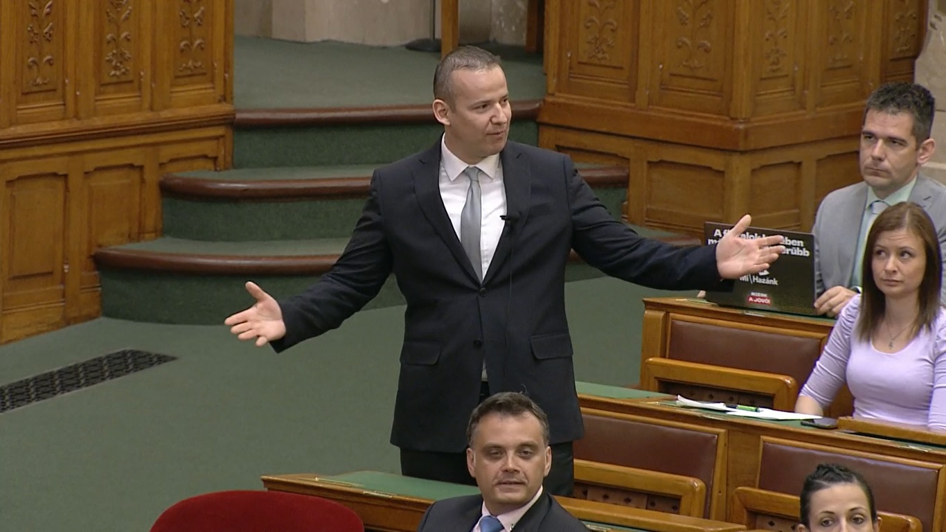 Rétvári Bence: Toroczkai László felelőtlen javaslatokat tett