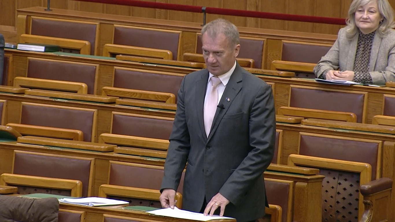 Varju: nem leszek barátságos