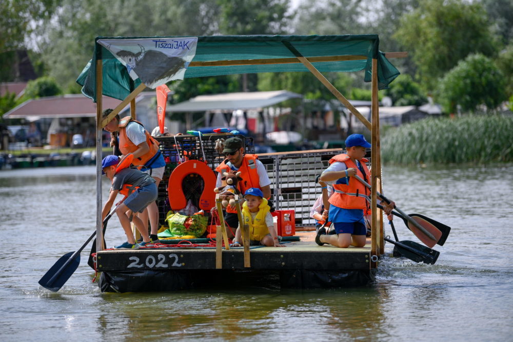 Mintegy 6,5 tonna hulladékot gyűjtöttek össze a IV. Tisza-tavi PET Kupán