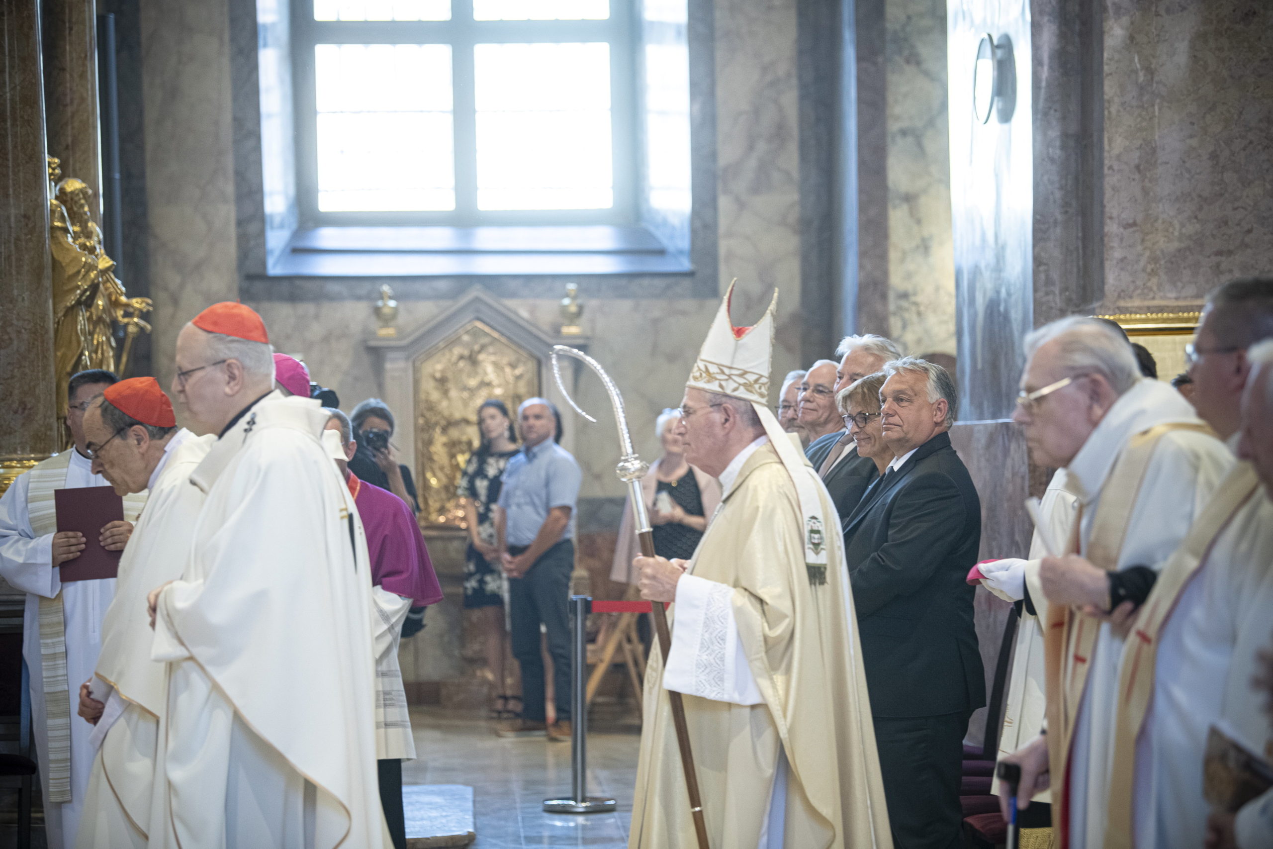 Orbán Viktor gyémántmisén a győri székesegyházban