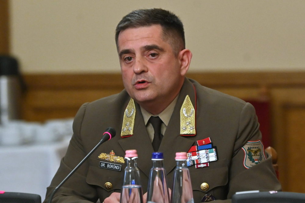 Böröndi Gábor: Kiválóan vizsgázott a magyar kontingens Koszovóban