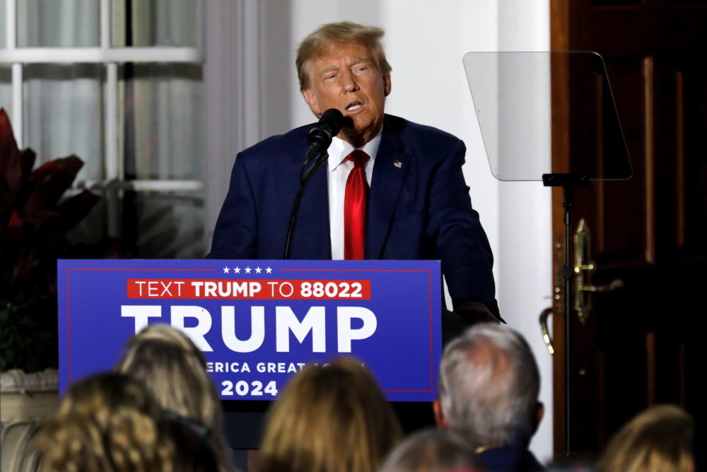 Szijjártó Péter: Trump elnök mellett állunk