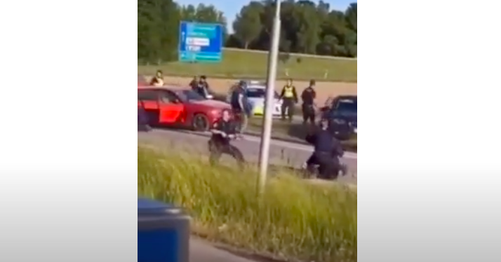 Lövöldözést jelentettek Stockholm külvárosából