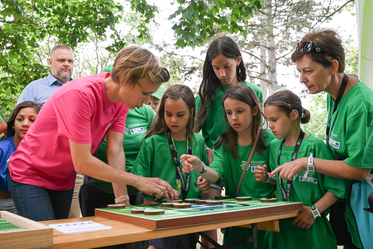 Idén nyáron több mint 130 ezer résztvevőt várnak az Erzsébet-táborokba