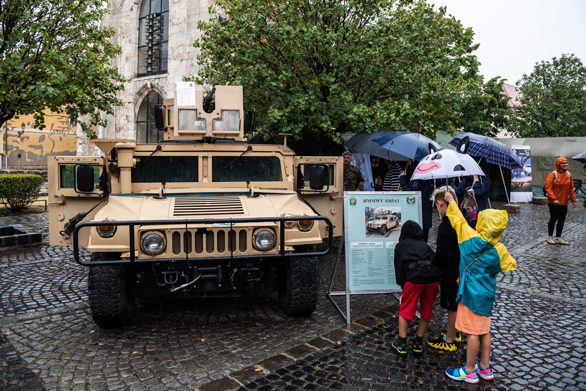 Történelmi helyére költözik a Honvédelmi Minisztérium