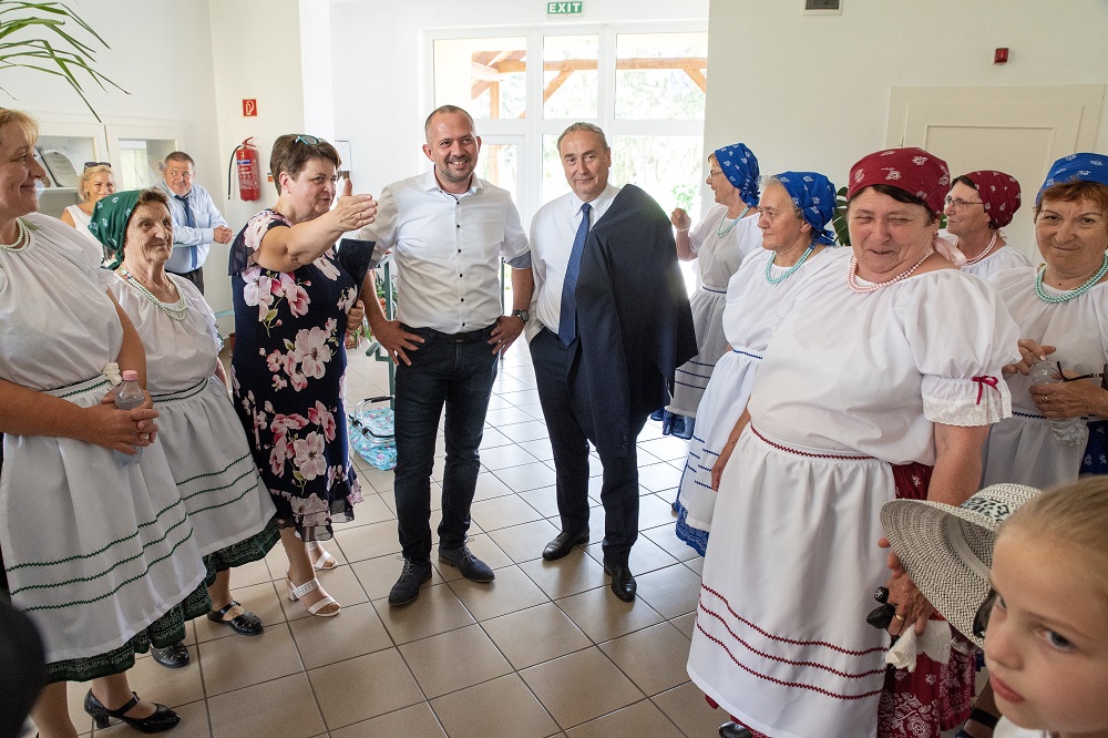 Gyopáros Alpár: folytatódni fog a Magyar falu program