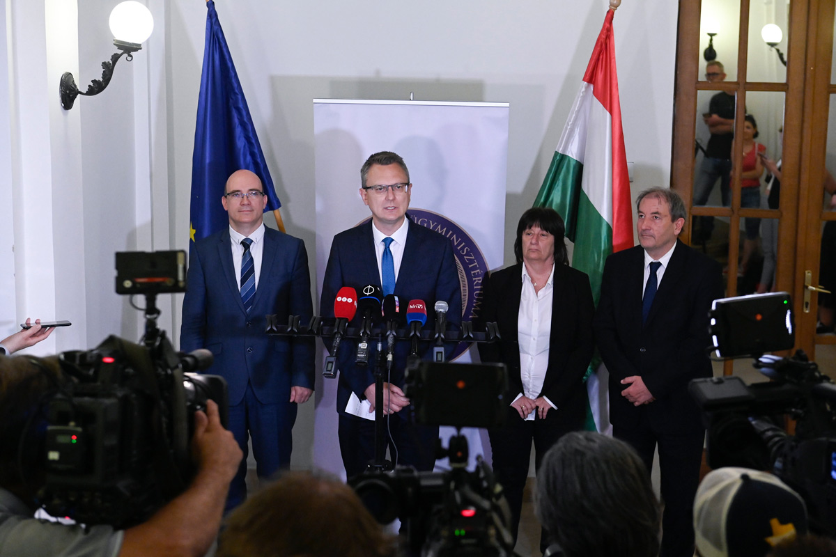 Az Országgyűlés elé kerül a pedagógusok új életpályájáról szóló törvénytervezet