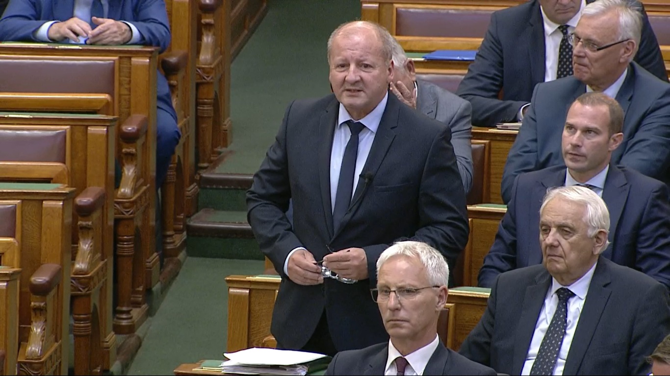 Simicskó István: Ukrajna uniós felvétele óriási kockázatot jelentene