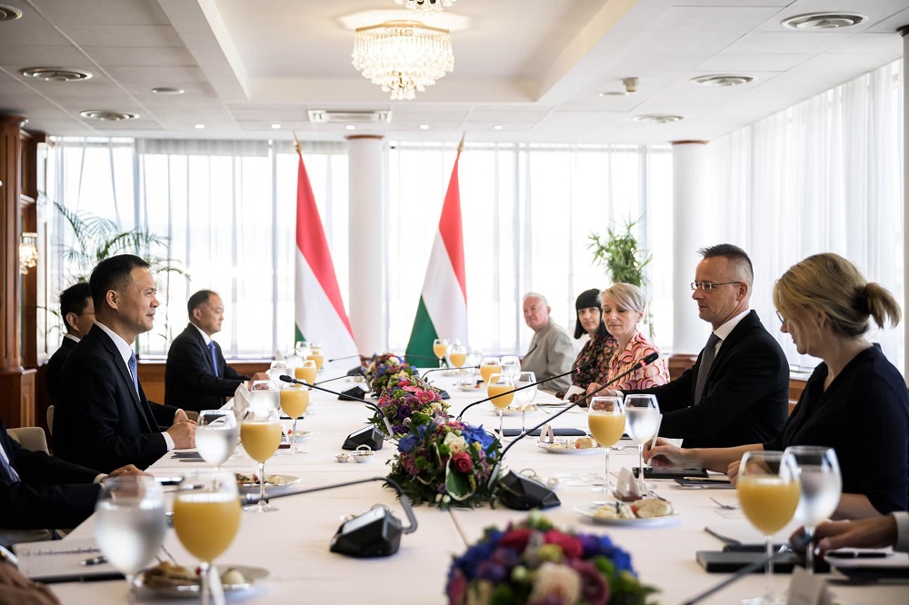 Szijjártó Péter: A kocka el van vetve