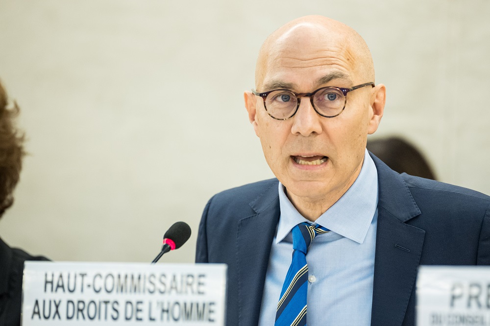 ENSZ-főbiztos: különösen aggaszt „a civil társadalom megfojtása”