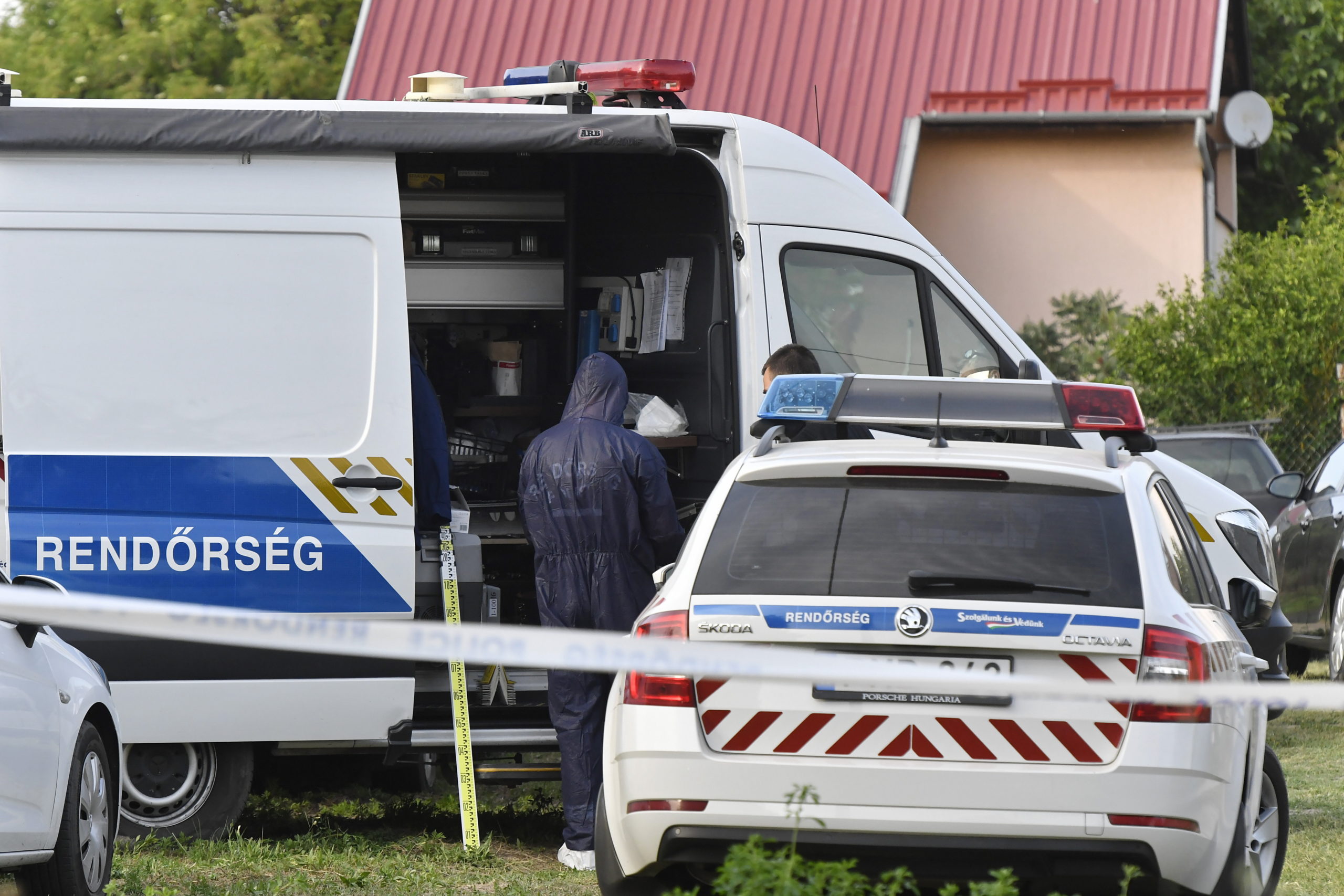 Őrizetbe vették az albertirsai családirtót
