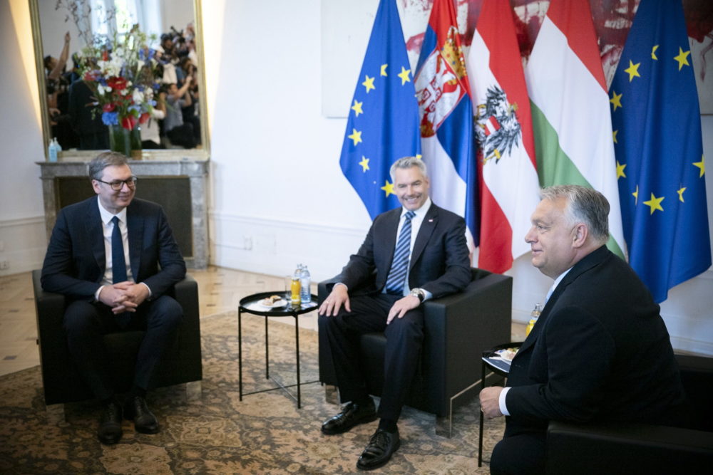 Orbán Viktor: Magyarország nem fogja végrehajtani az EU migrációs döntéseit
