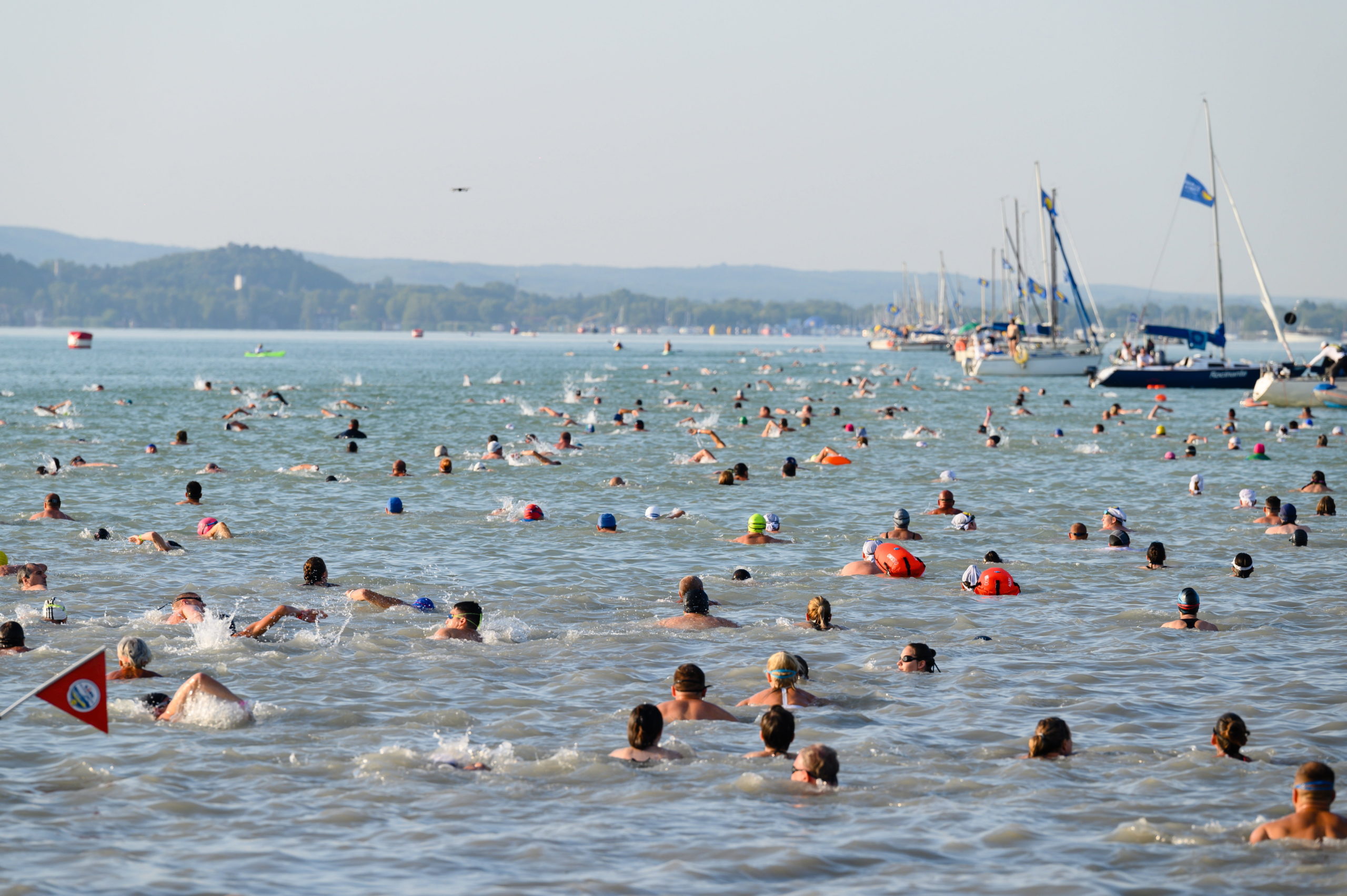 Vasárnap rendezik a Balaton-átúszást