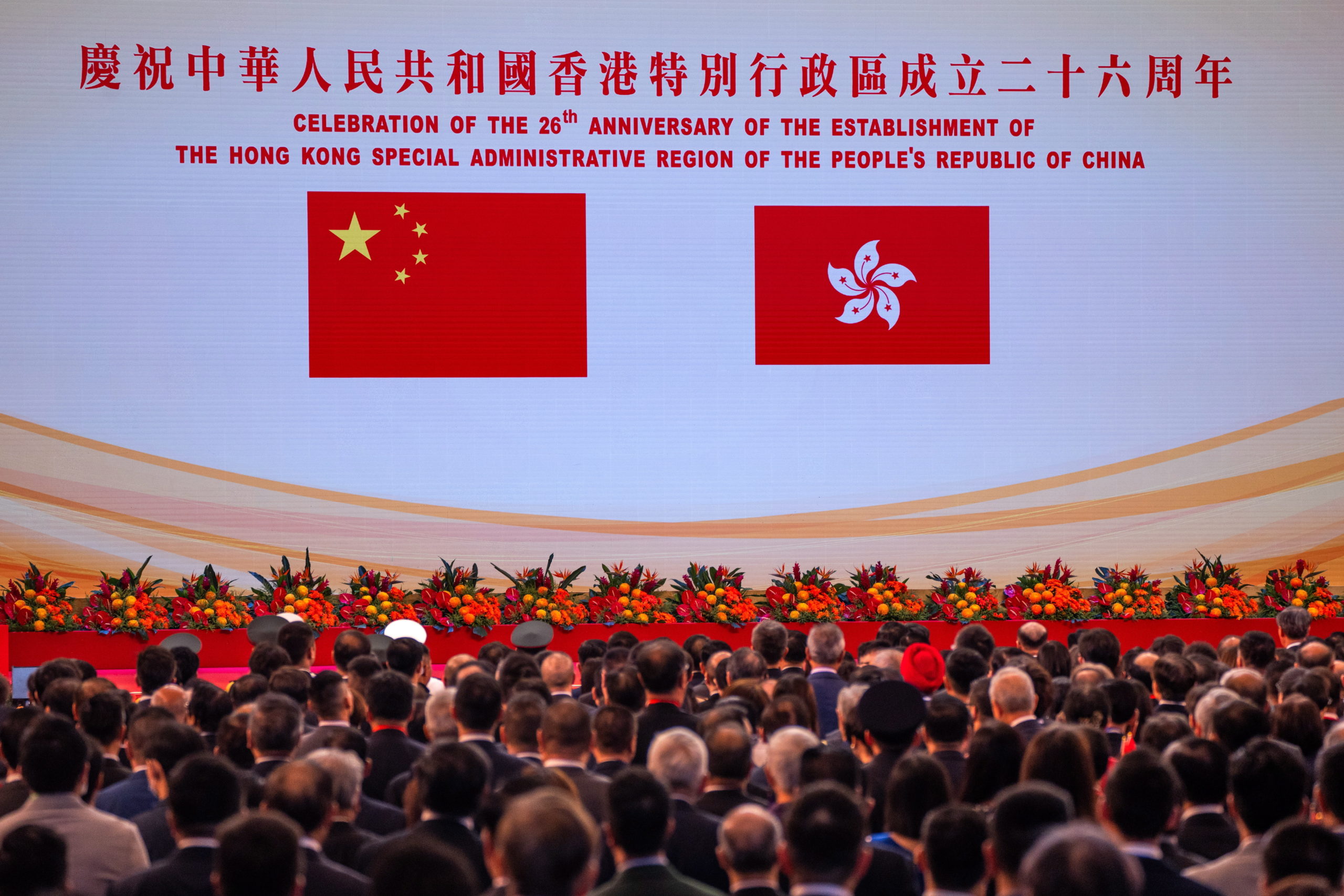 Az ellenállástól óvta honfitársait Hongkong vezetője