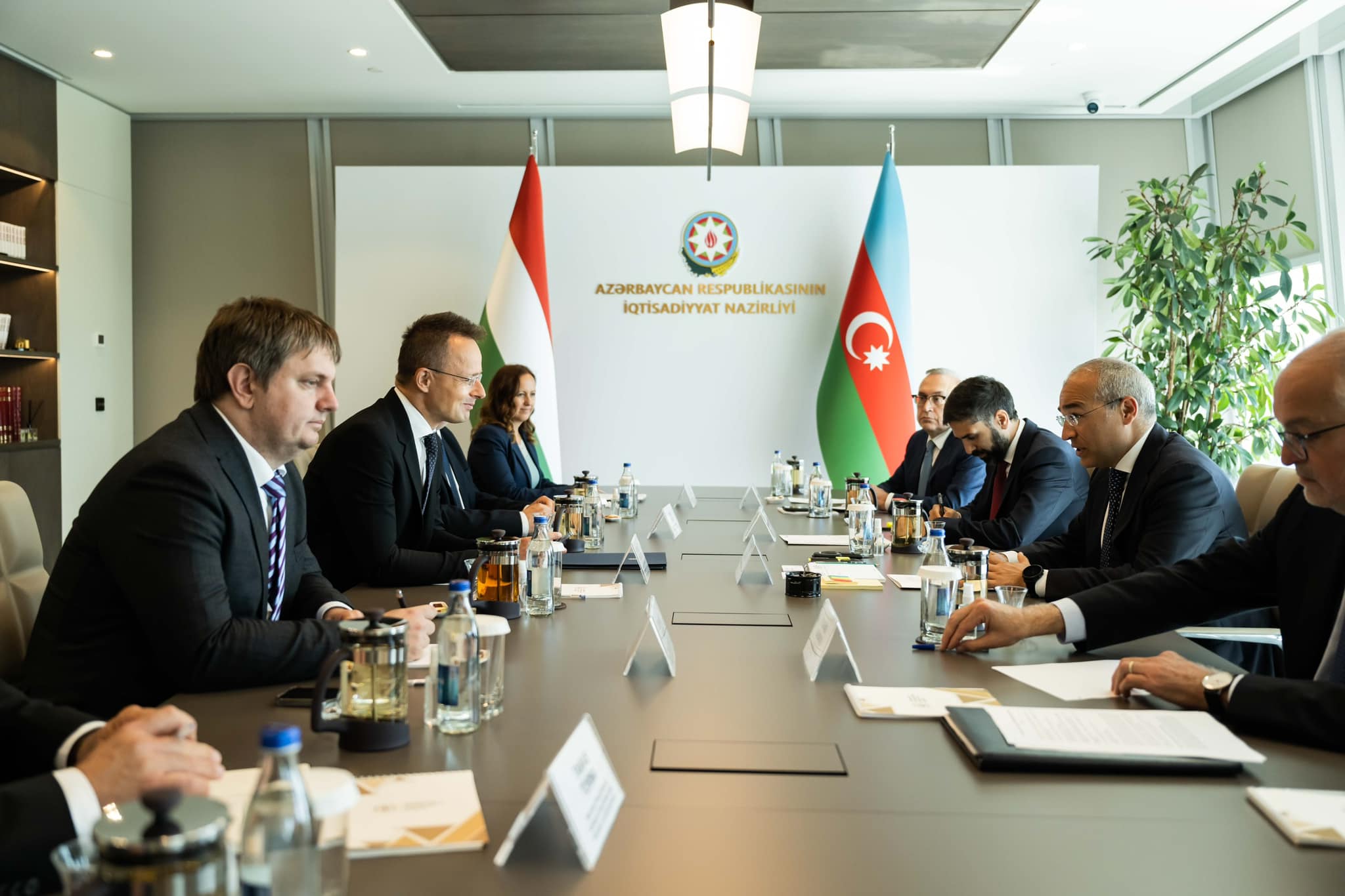 Azerbajdzsánban terjeszkedik a magyar Hell Energy