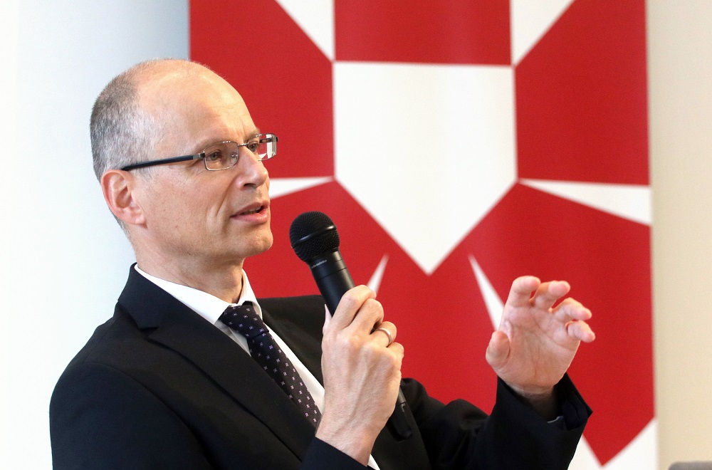 Banai Péter Benő: a jövő évi költségvetés a védelemről szól