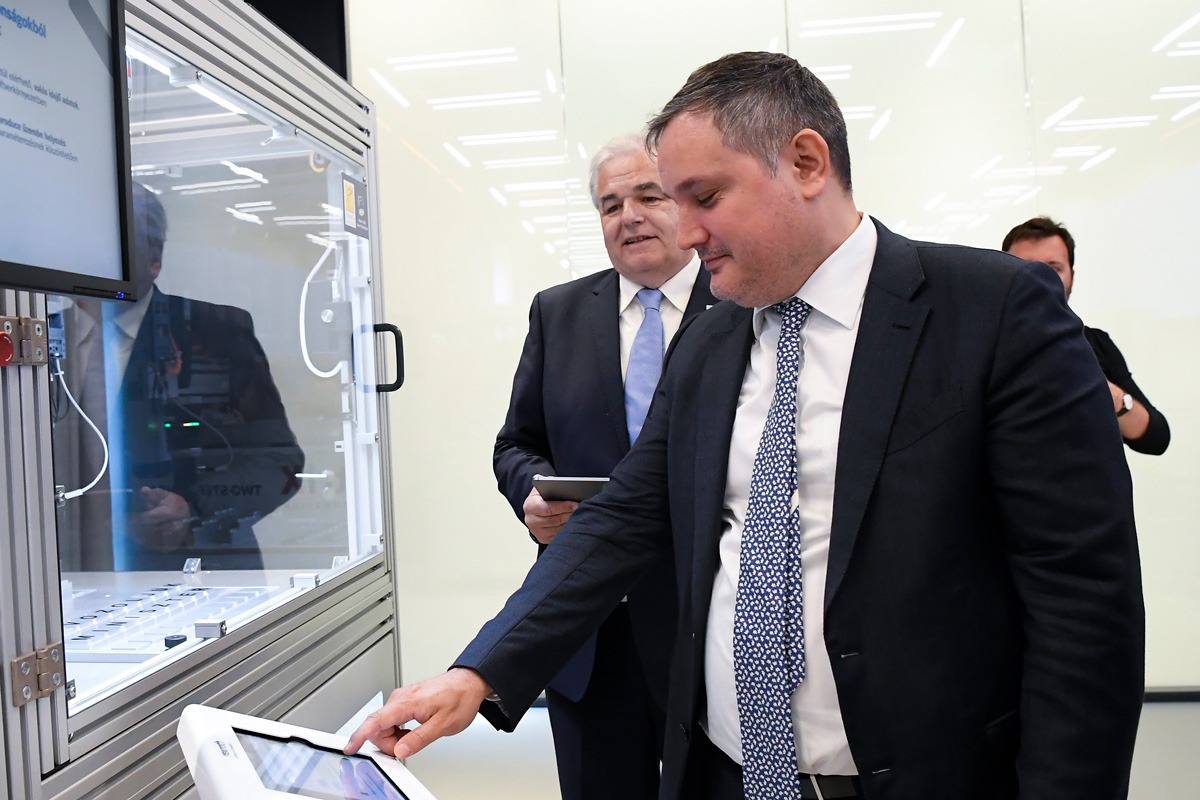 Nagy Márton gazdaságfejlesztési miniszter Kínába utazik