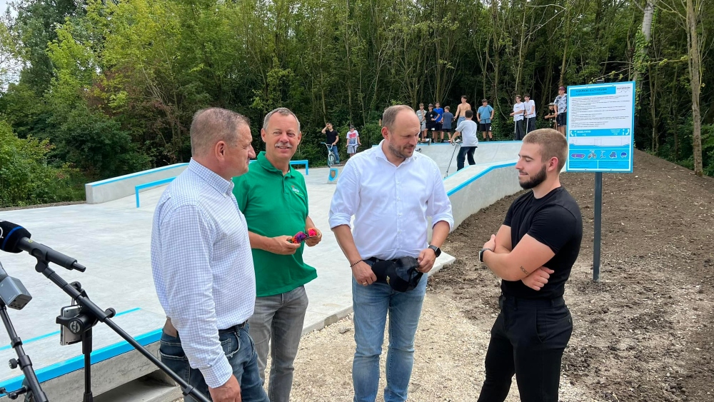 Átadták az esztergomi görparkot