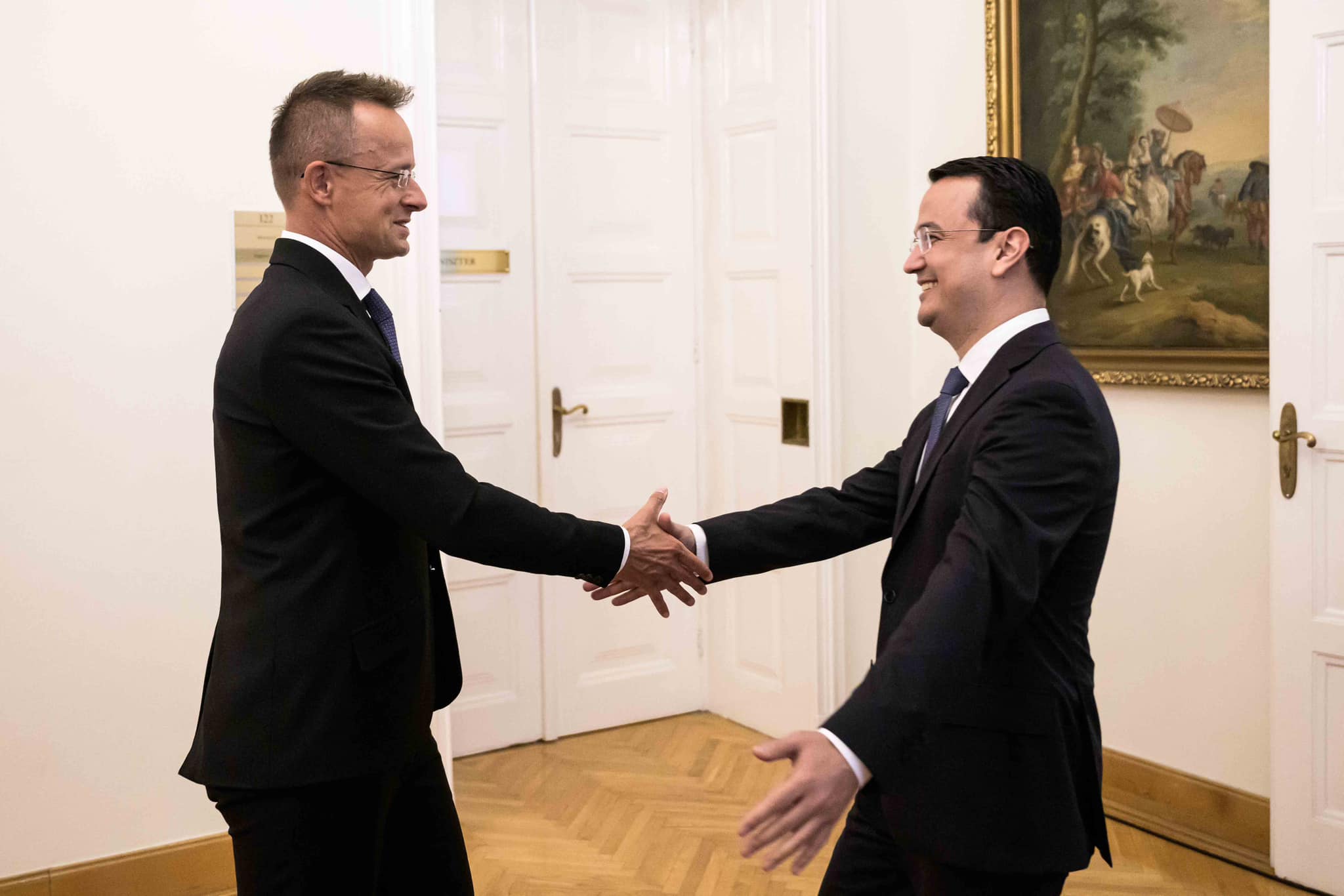 Holnaptól közvetlen légi járat köti össze Magyarországot Üzbegisztánnal