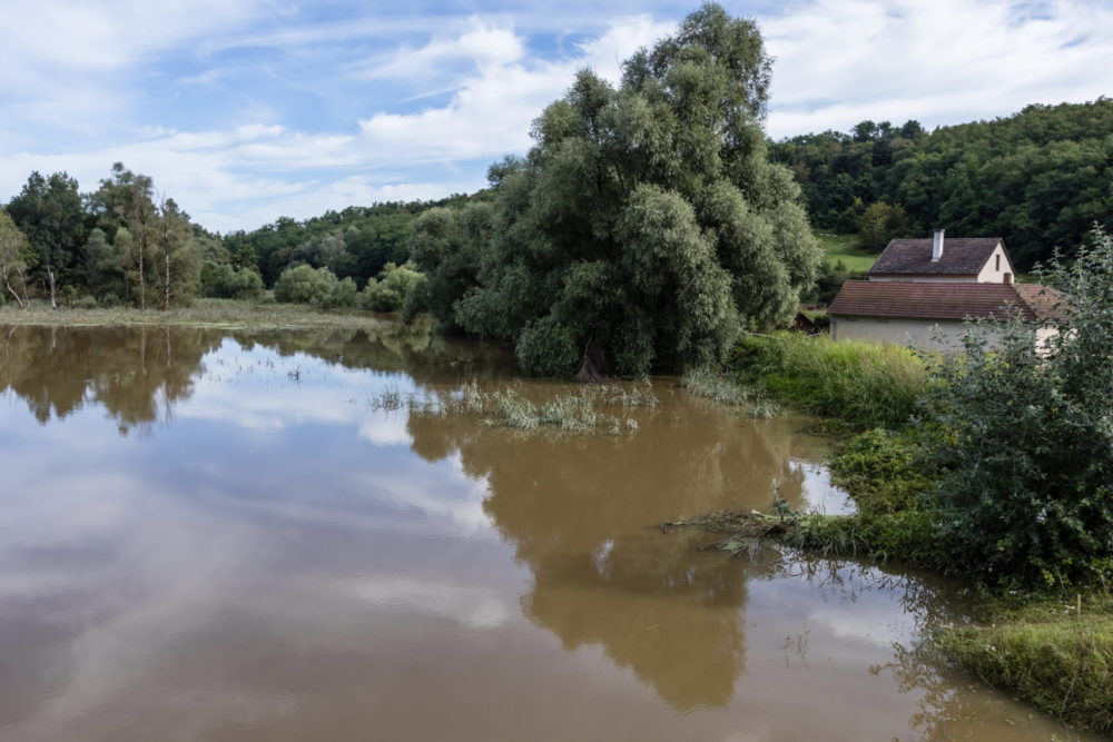 A szélsőséges időjárási helyzetben is sikerült megvédeni az emberek életét