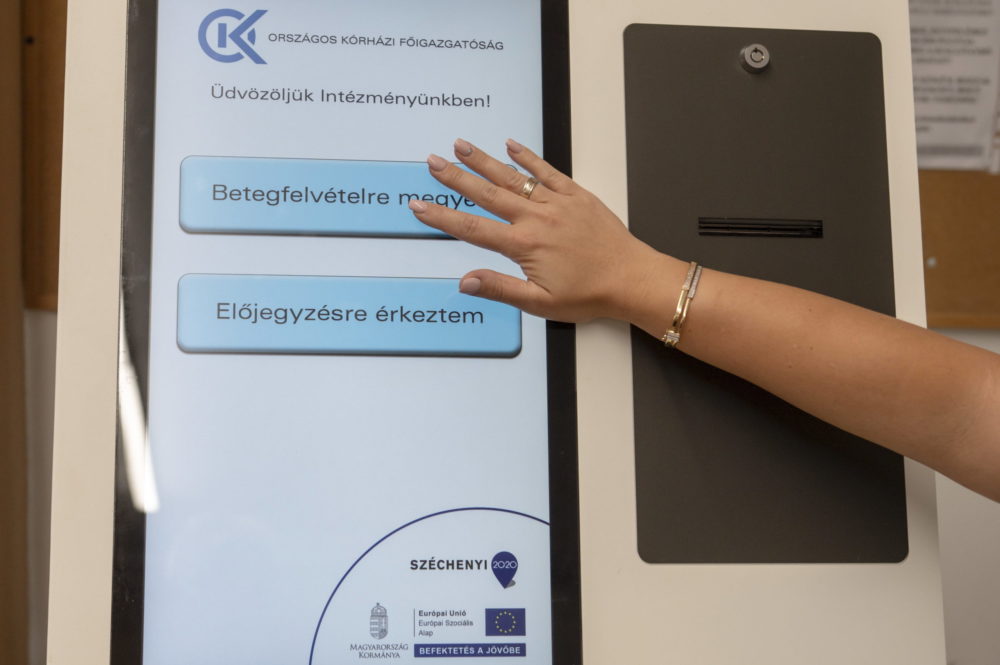 Csökkenti a várakozási időket az új járóbeteg-időpontfoglalási rendszer