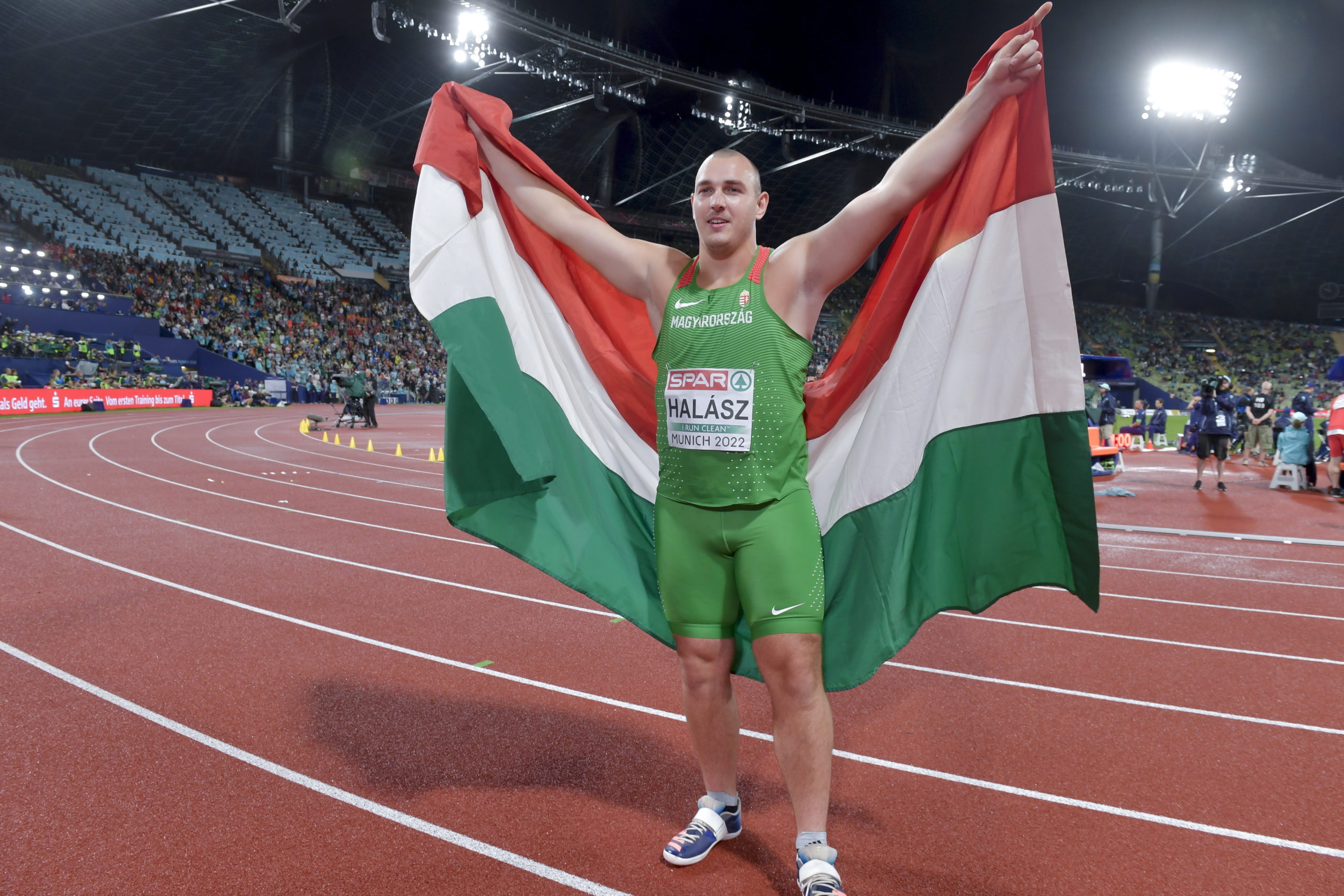 Gécsek Tibor: a 80 méter fölötti dobás dobogót jelent