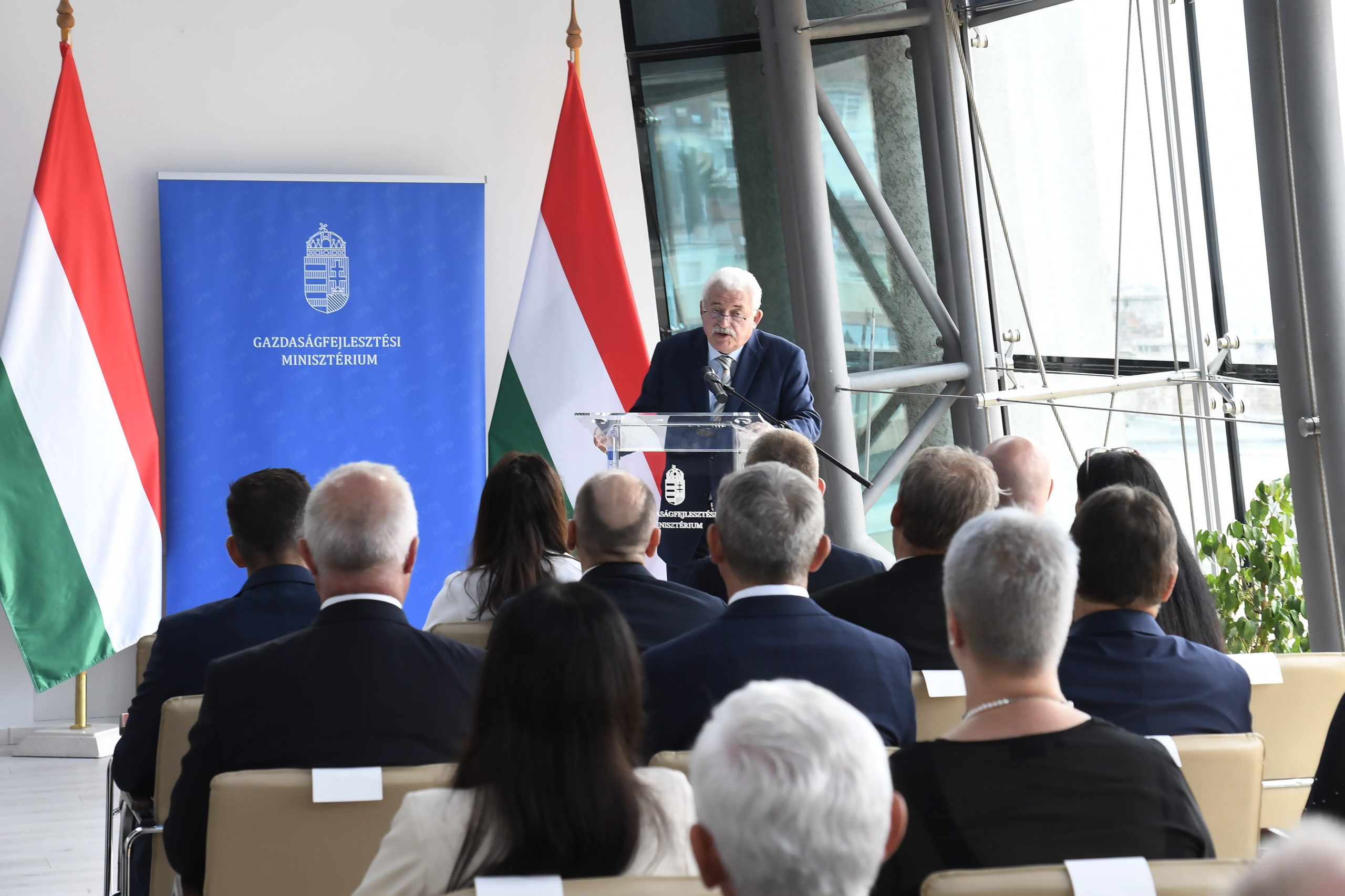 Szent István végérvényesen kijelölte Magyarország helyét