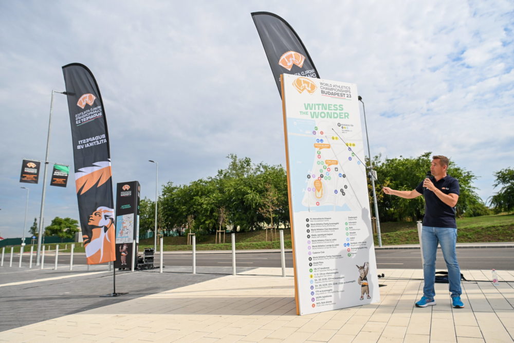 Az atlétikai központ a város minden részéről könnyen elérhető